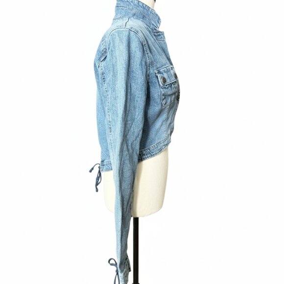 Guess Denim Cropped Jean Jacket in Light Blue - Picture 5 of 6
